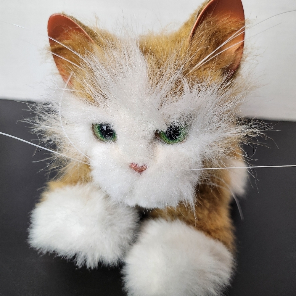 Furreal Friends 2006 Orange & White Kitten Hasbro Interactive Purring Cat
